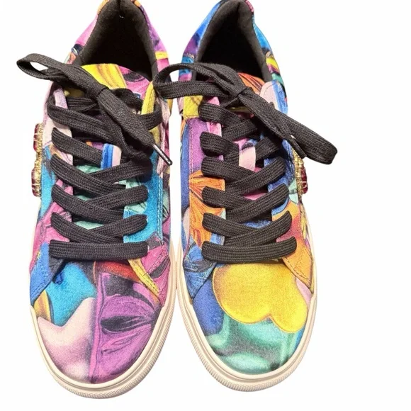 Kurt Geiger Lana Heart Platform Velvet Sneaker with Jewel Heart Accent - Picture 5 of 9